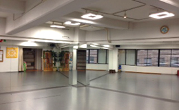 艶ヨガ 名駅教室　～子宮美人ヨガはエミヨガスタジオ