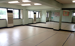 艶ヨガ 津教室　～子宮美人ヨガはエミヨガスタジオ